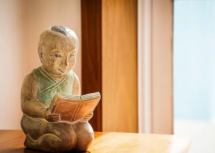 Lighthouse North - Da