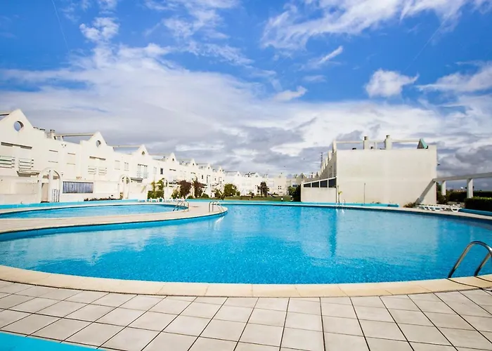 Lighthouse North - Da * Barra